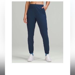 Lululemon adapted state jogger… full length size 4 mineral blue color.
